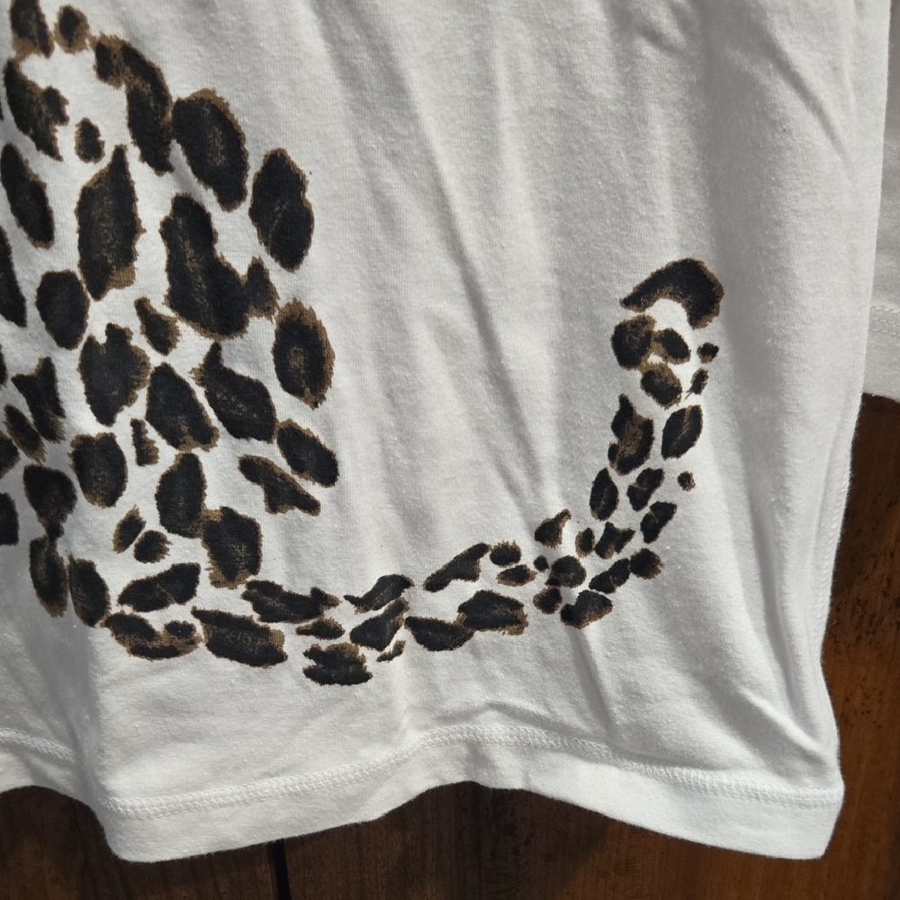 Chico's White Long Sleeve Womens Tee with Leopard Design - Picture 5 of 9